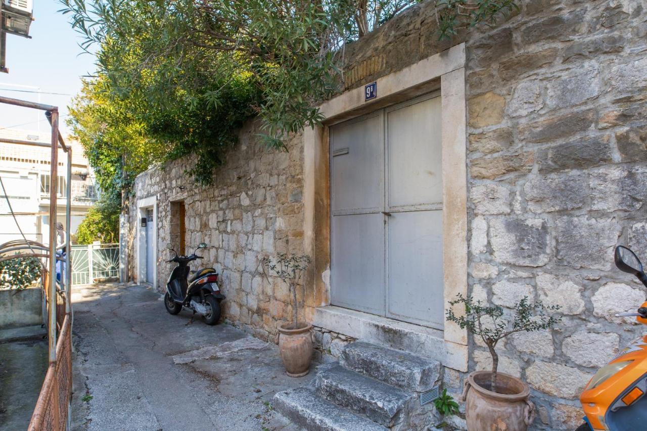 Apartment Peaceful Oasis Makarska Eksteriør billede